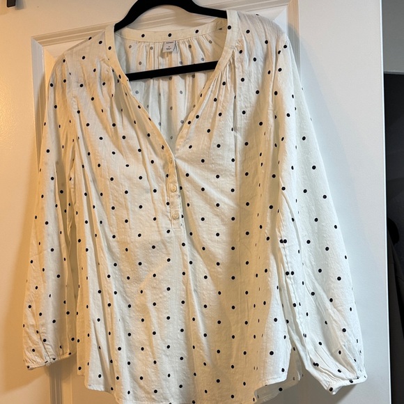 Old Navy Tops - Old Navy Polka Dot Women's Top